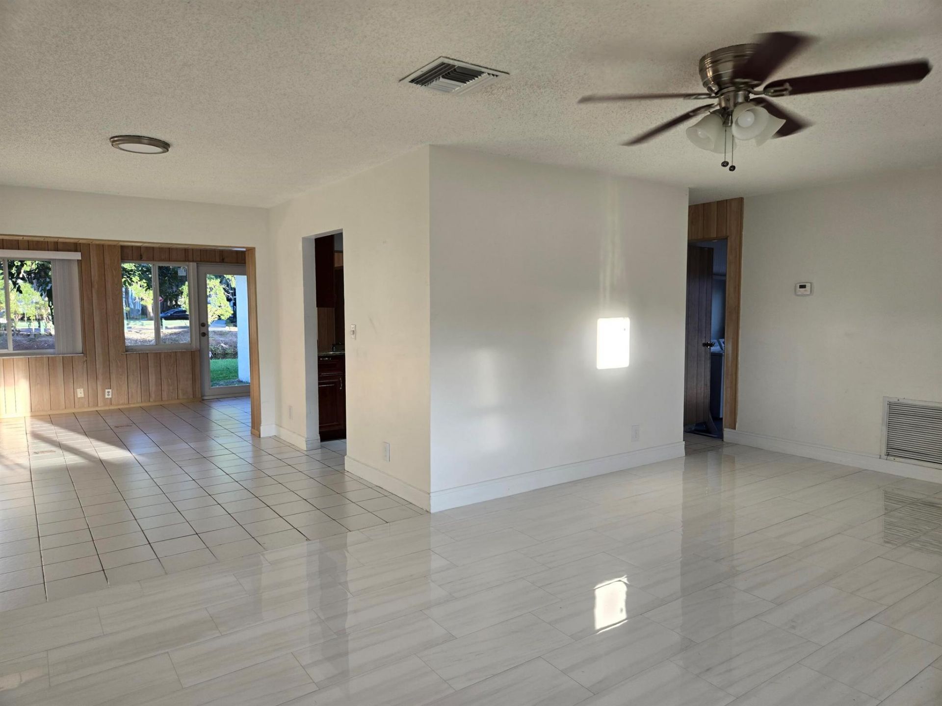 1320 NW 82nd Avenue, Plantation, FL 33322 Photo