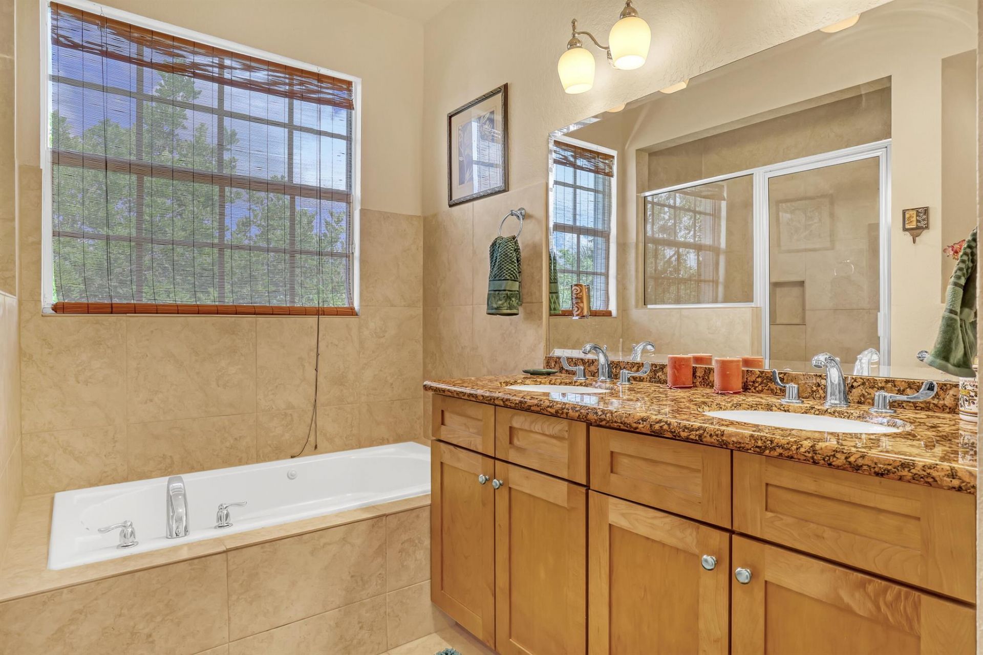 2560 NE 11th Street, Pompano Beach, FL 33062 Photo