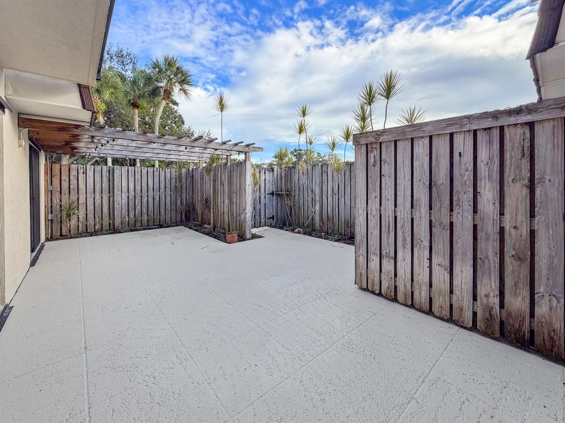 306 3rd Lane, Palm Beach Gardens, FL 33418 Photo