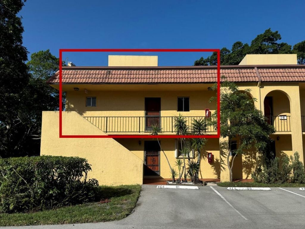 836 SW 9th St Circle, Unit 201, Boca Raton, FL 33486 Photo