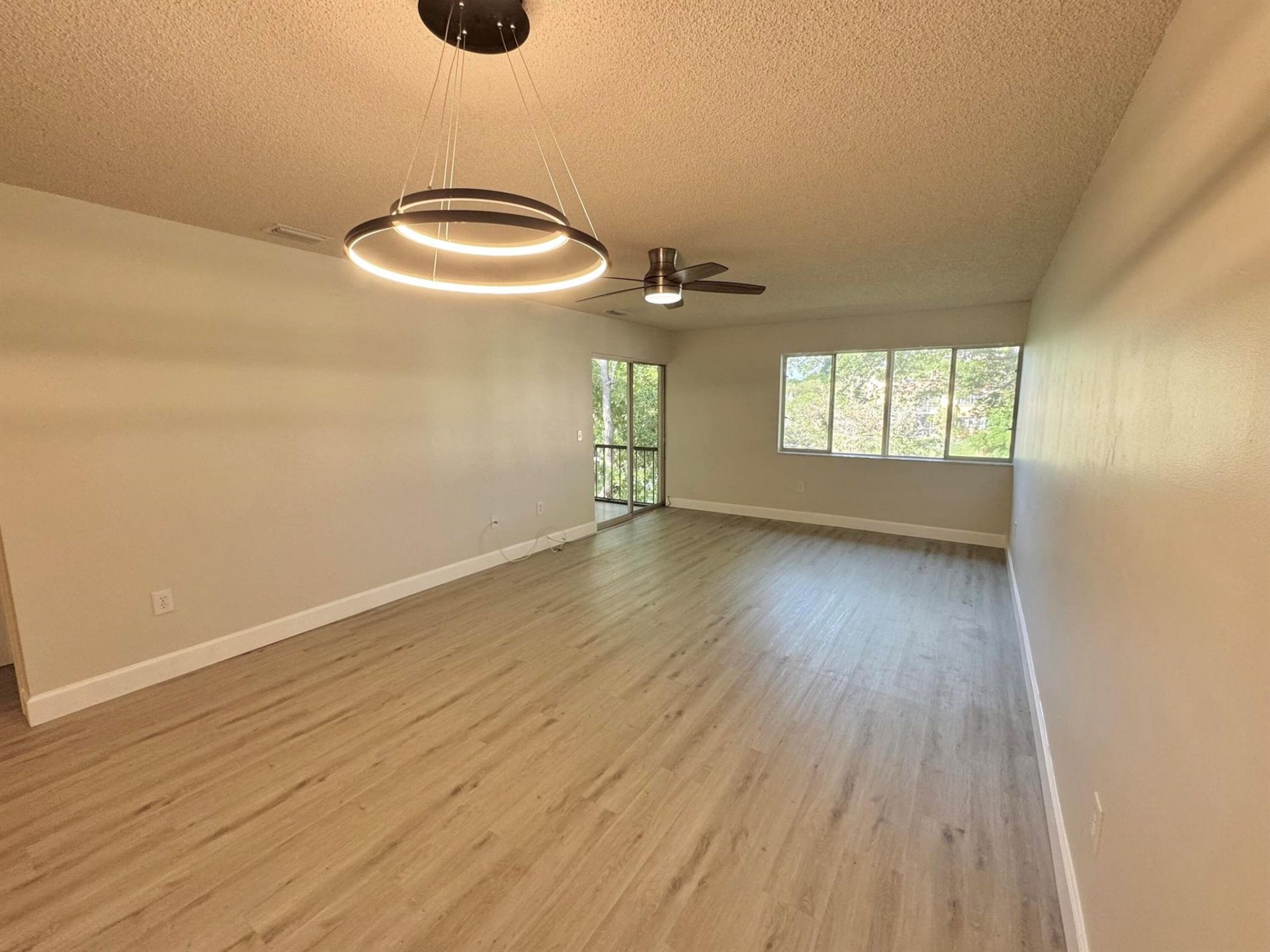 836 SW 9th St Circle, Unit 201, Boca Raton, FL 33486 Photo