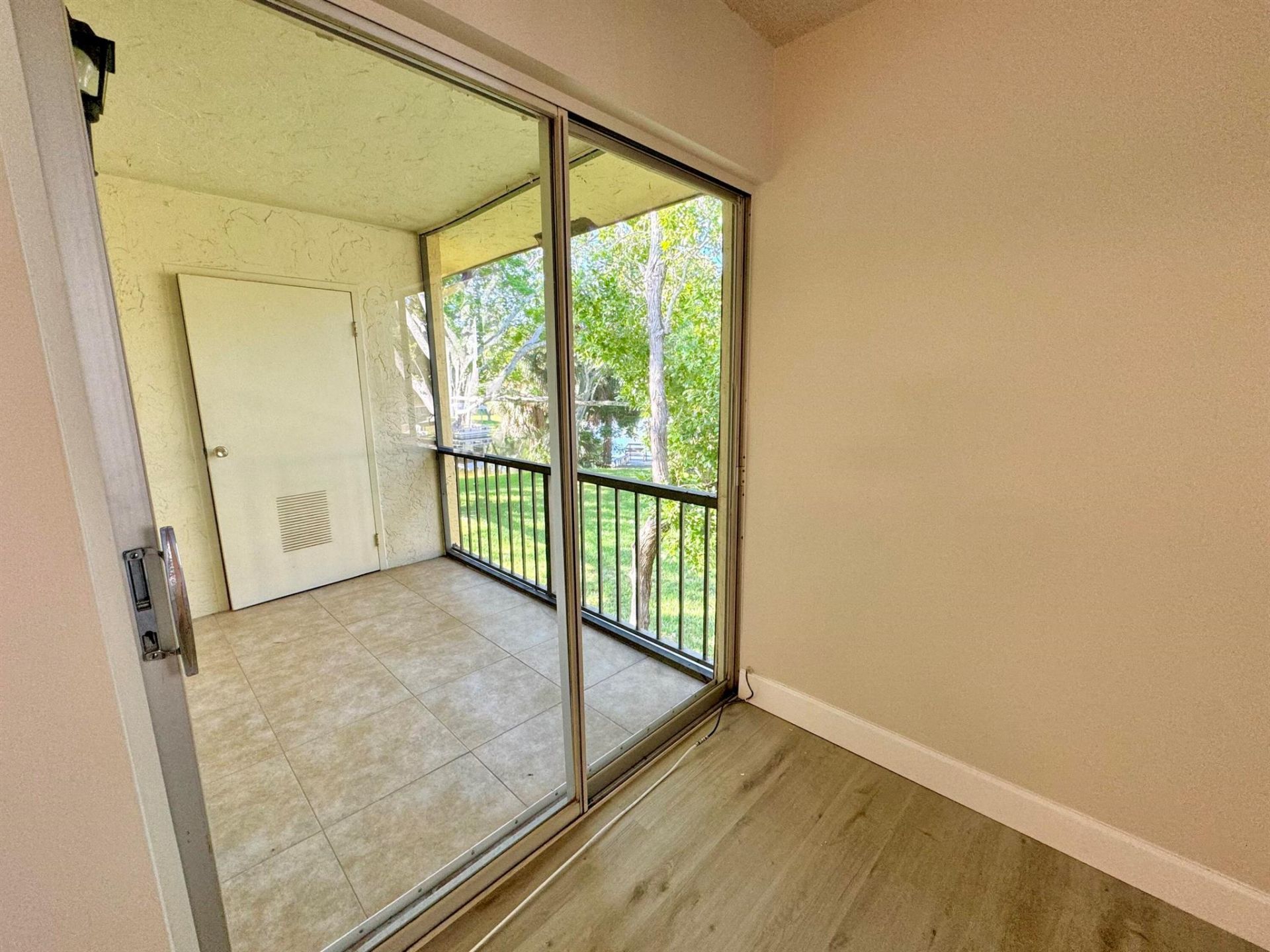 836 SW 9th St Circle, Unit 201, Boca Raton, FL 33486 Photo