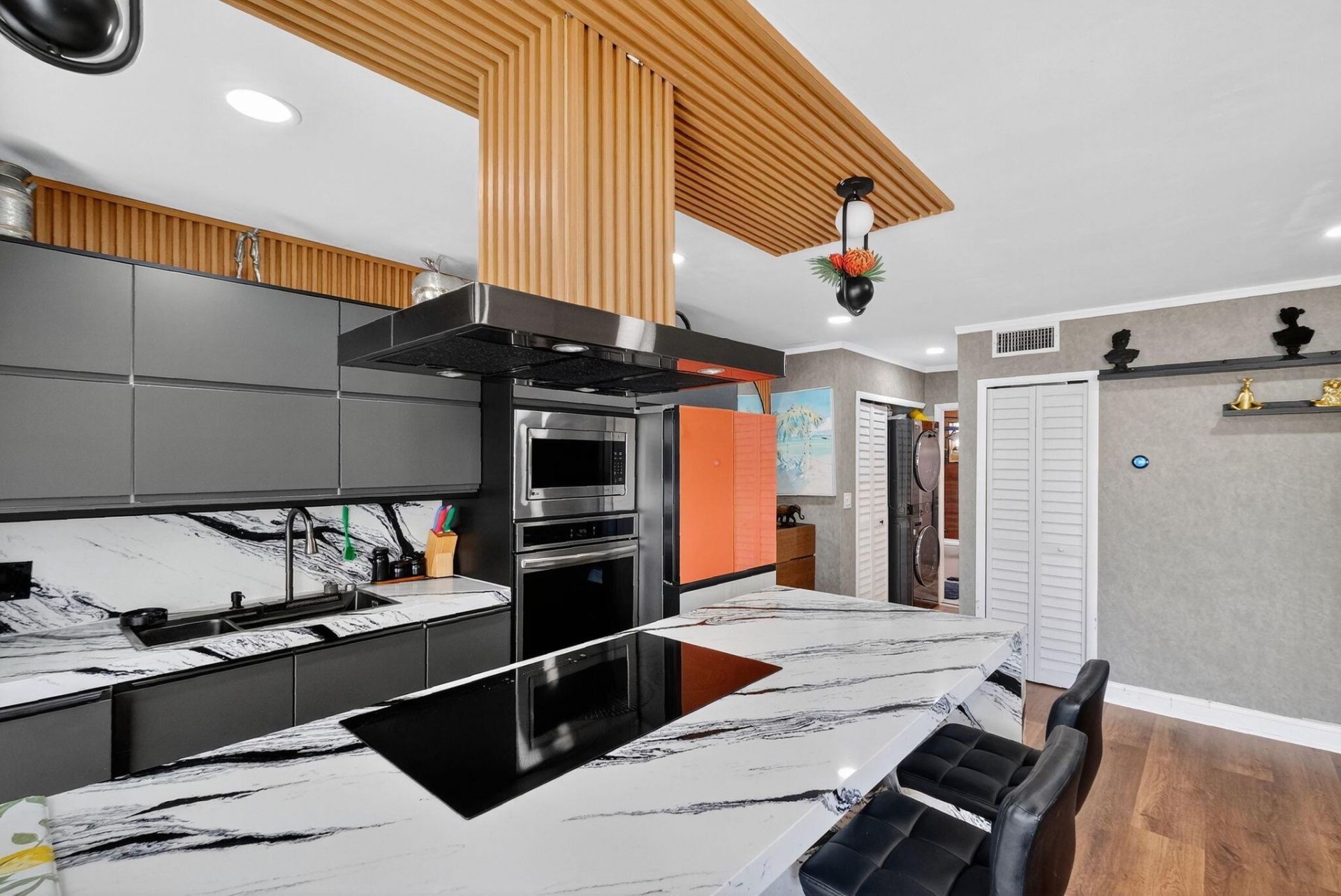 363 Washington Avenue, Unit 32, Miami Beach, FL 33139 Photo