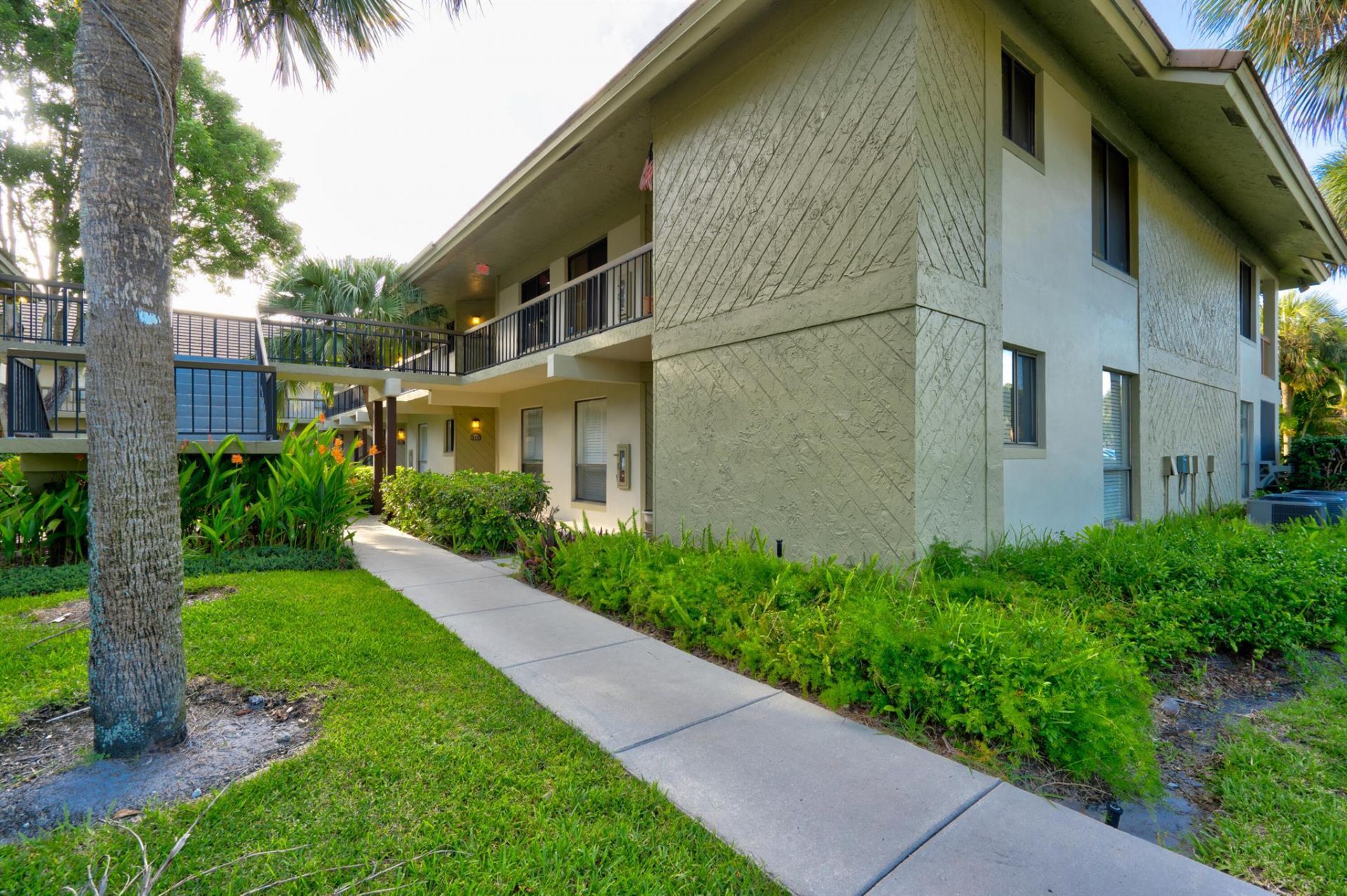 159 NW 70th Street, Unit 516, Boca Raton, FL 33487 Photo