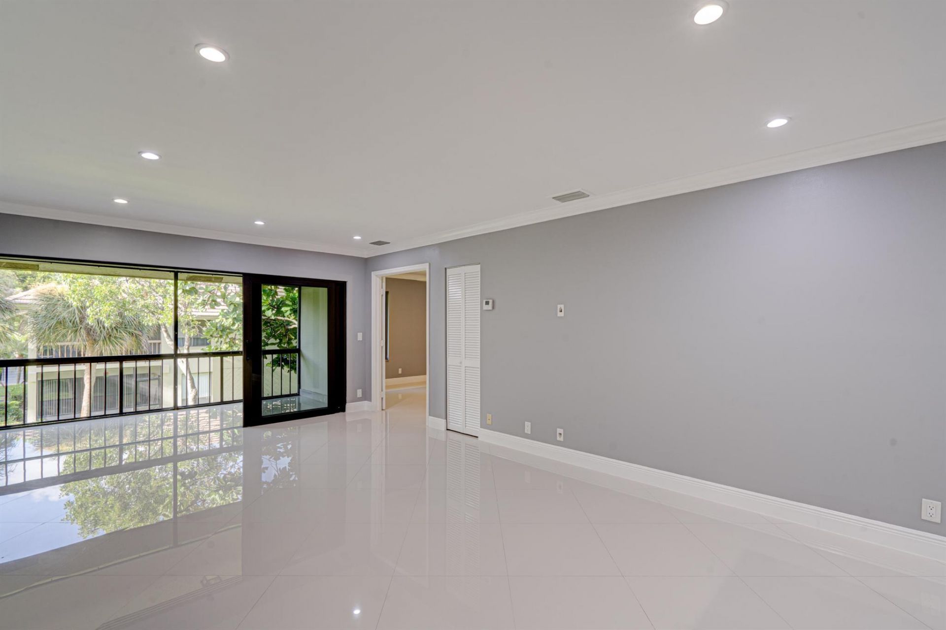 159 NW 70th Street, Unit 516, Boca Raton, FL 33487 Photo