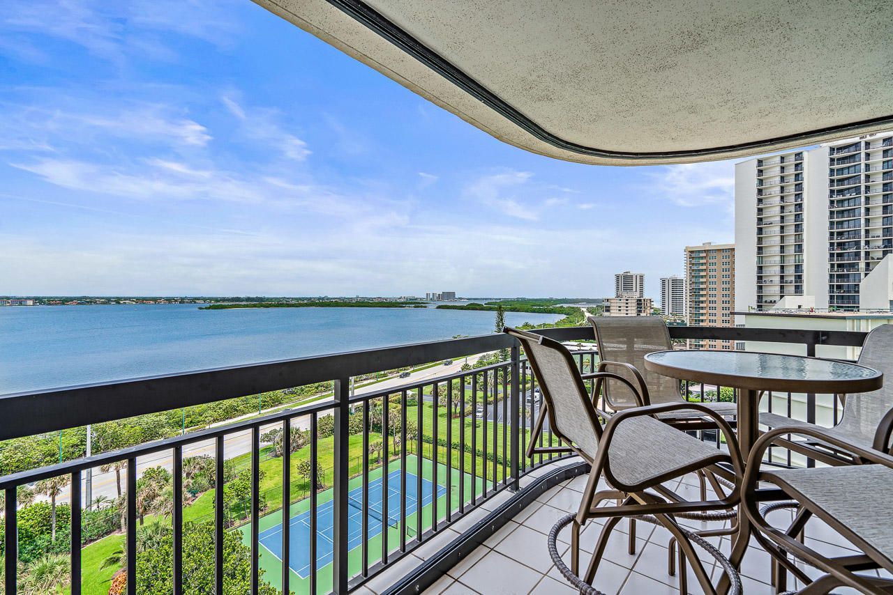 5380 N Ocean Drive, Unit 10j, Singer Island, FL 33404 Photo