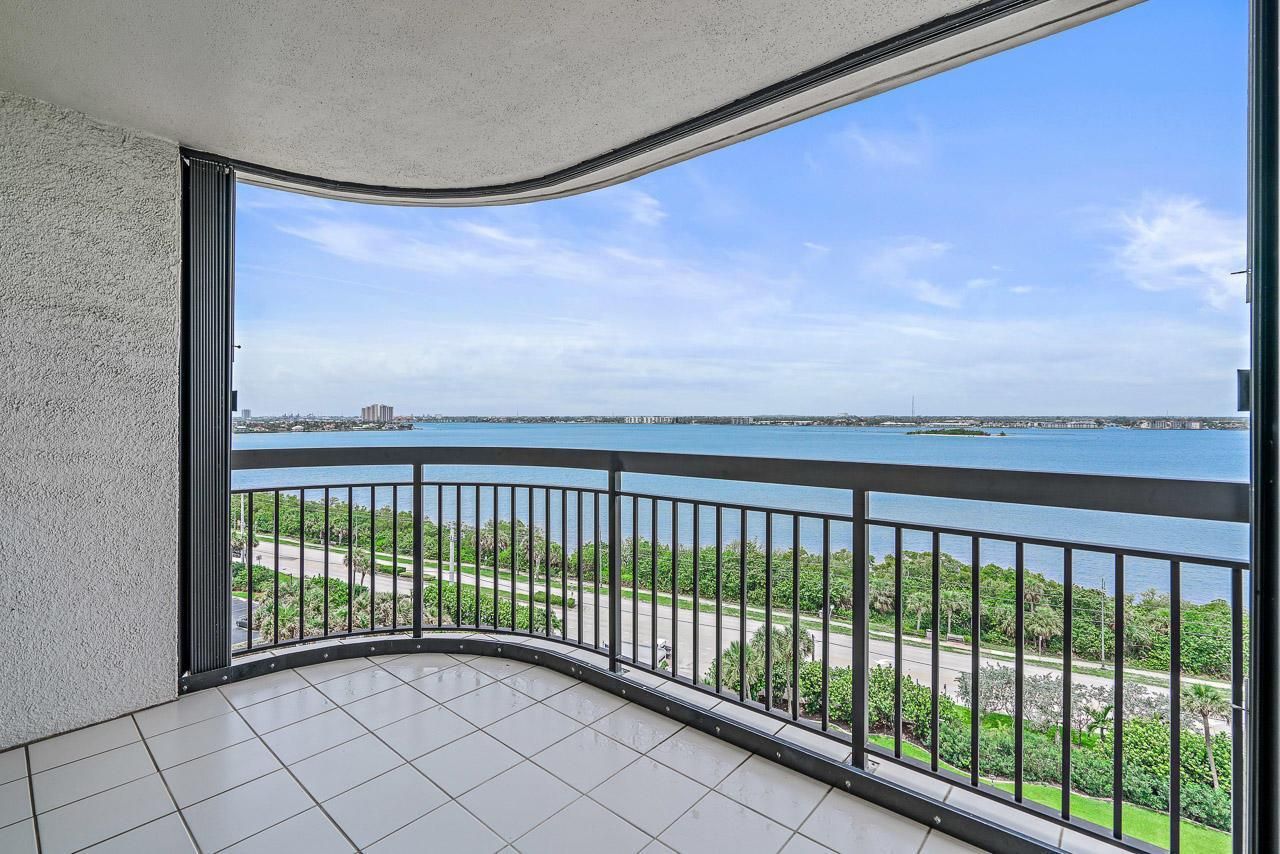 5380 N Ocean Drive, Unit 10j, Singer Island, FL 33404 Photo