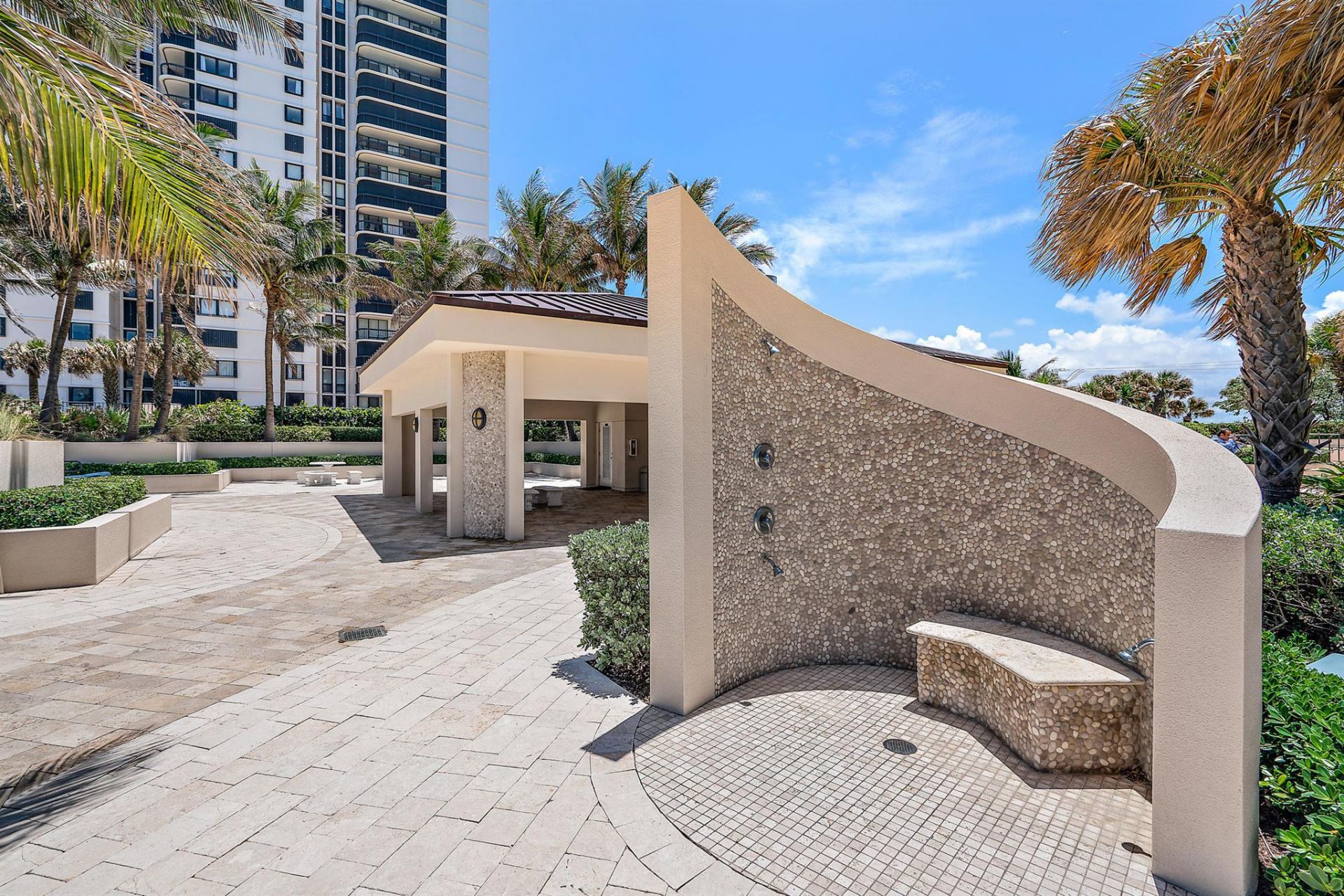 5380 N Ocean Drive, Unit 10j, Singer Island, FL 33404 Photo