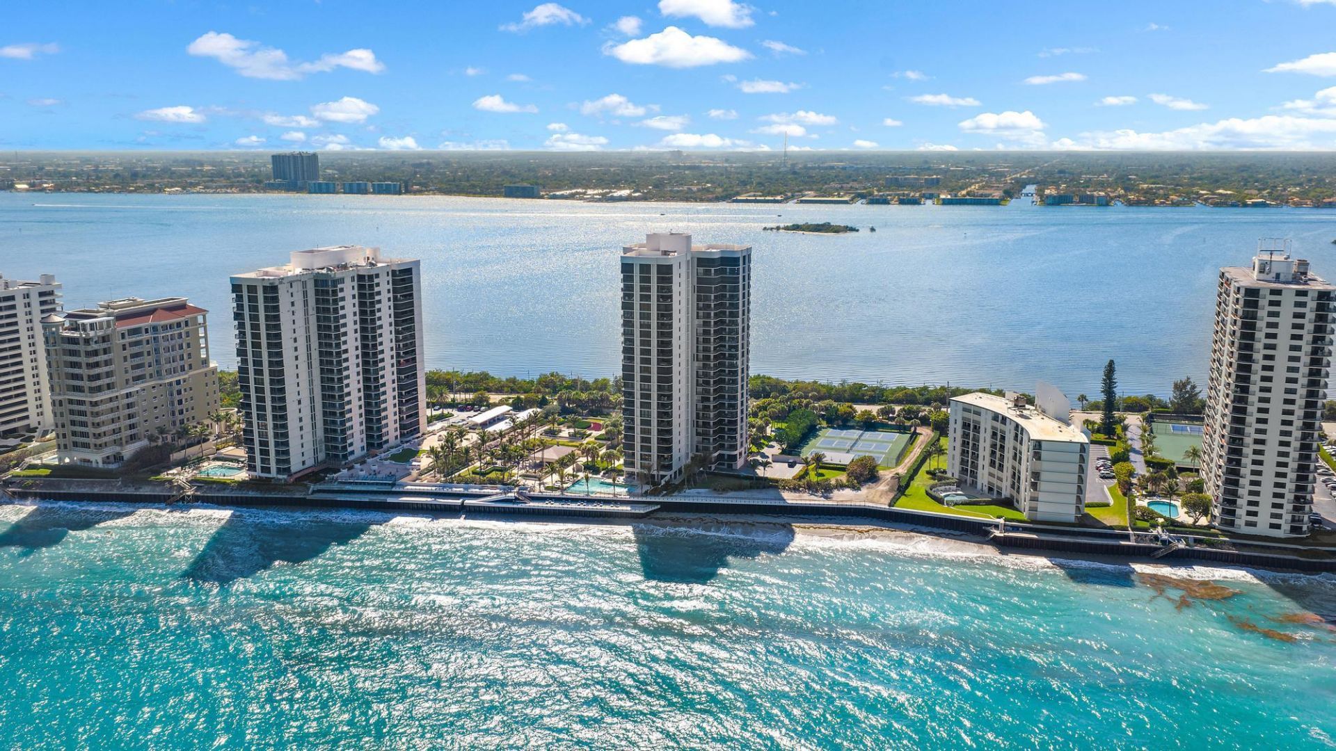 5380 N Ocean Drive, Unit 10j, Singer Island, FL 33404 Photo