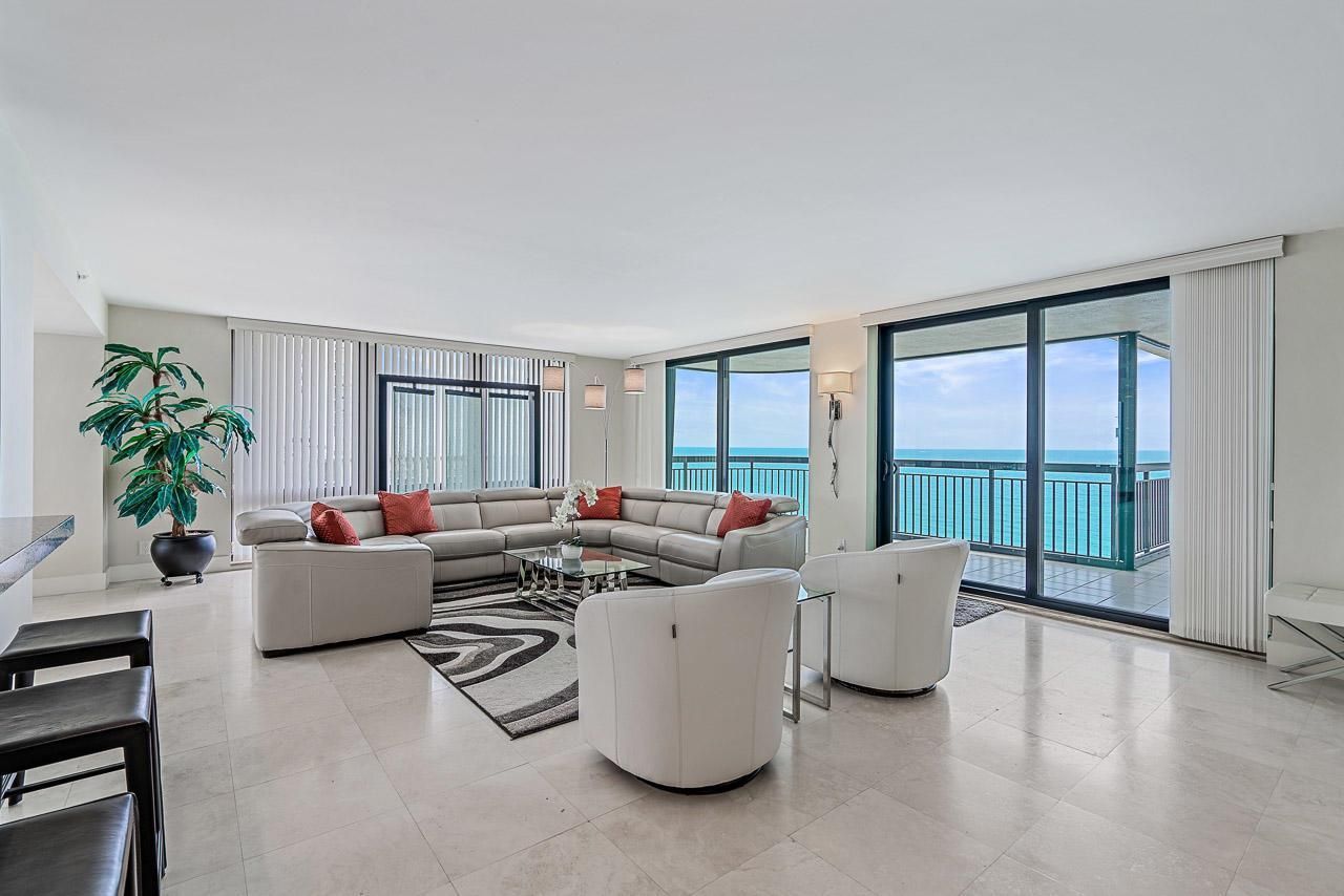 5380 N Ocean Drive, Unit 10j, Singer Island, FL 33404 Photo