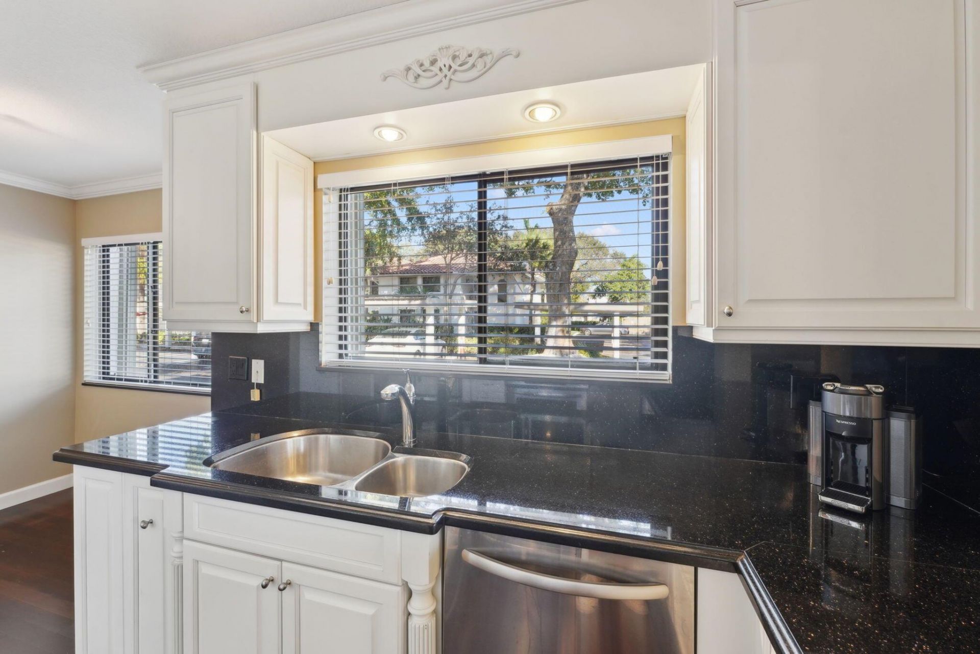 100 Pelican Pointe Drive, Unit 101, Delray Beach, FL 33483 Photo