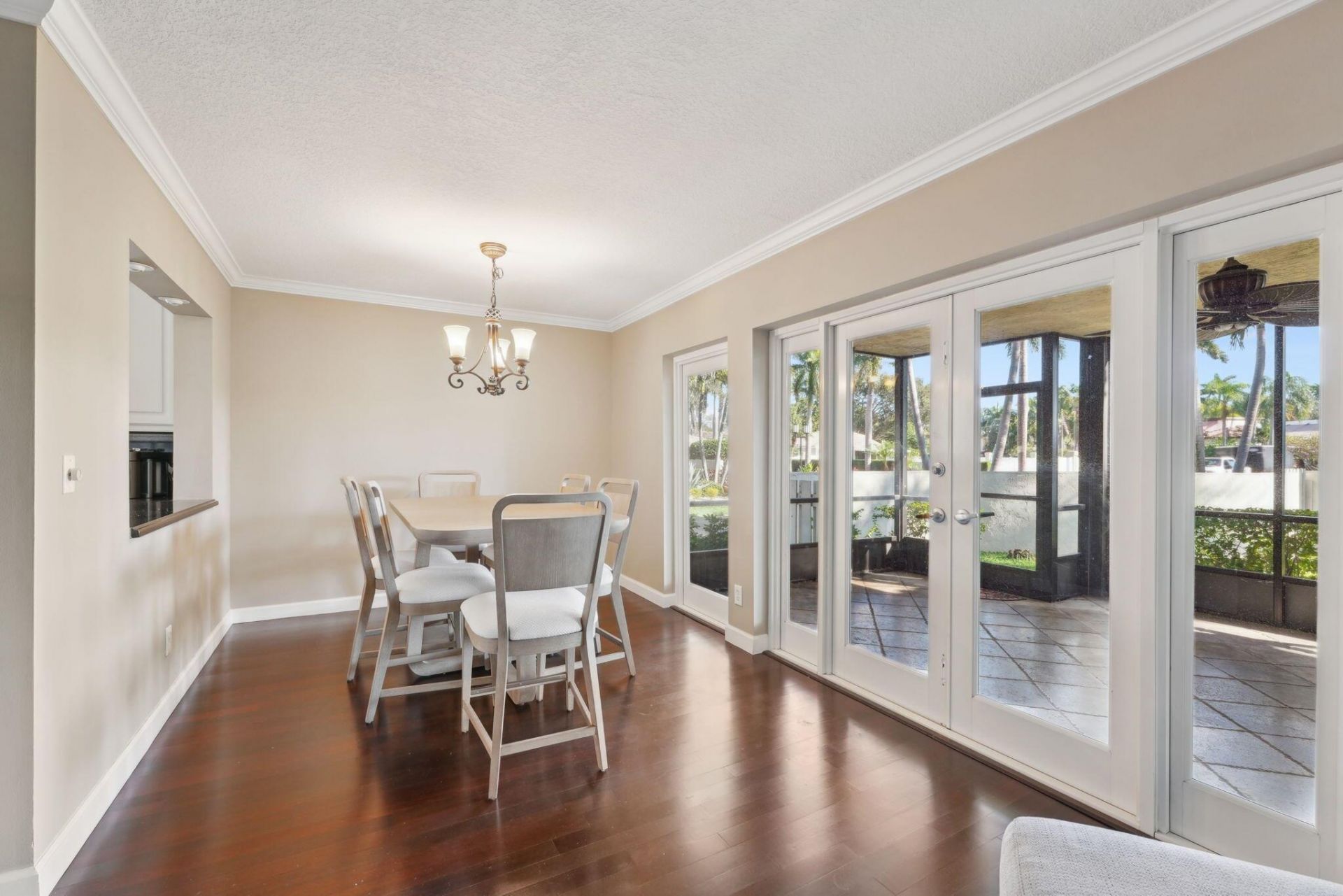 100 Pelican Pointe Drive, Unit 101, Delray Beach, FL 33483 Photo