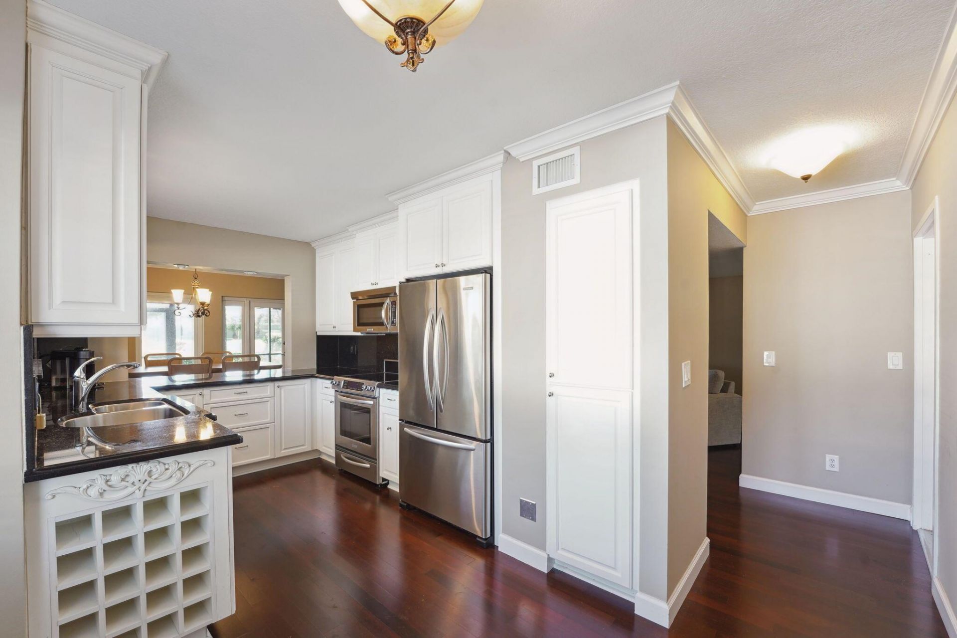 100 Pelican Pointe Drive, Unit 101, Delray Beach, FL 33483 Photo