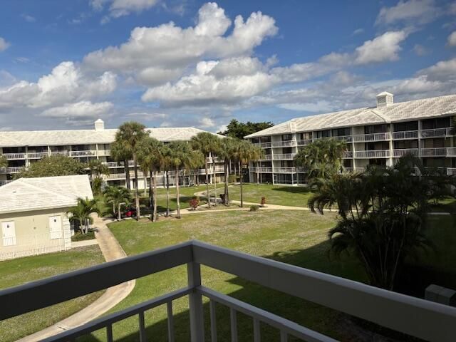 2601 Village Boulevard, Unit 302, West Palm Beach, FL 33409 Photo