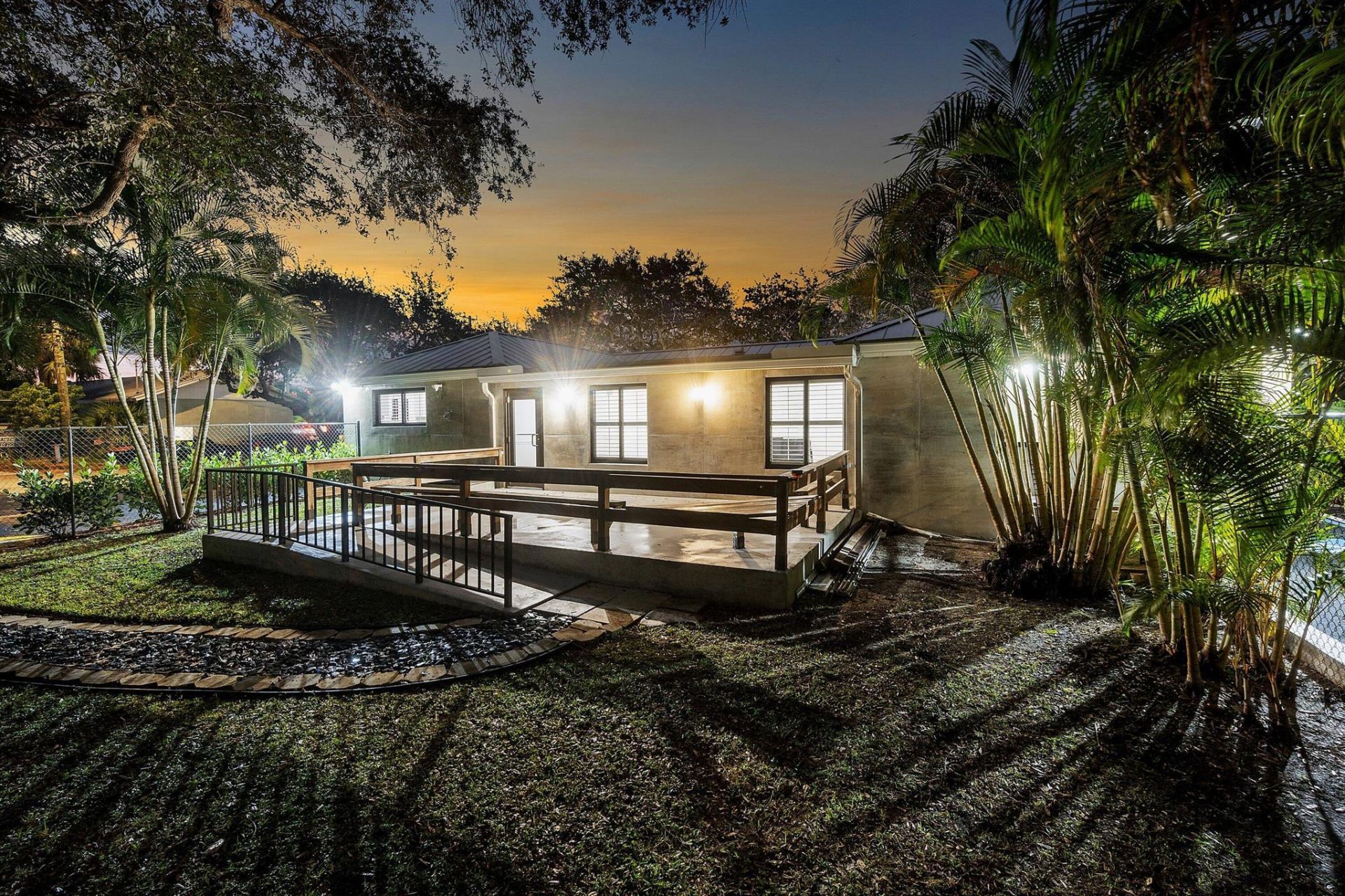 112 SE 10th Street, Delray Beach, FL 33483 Photo