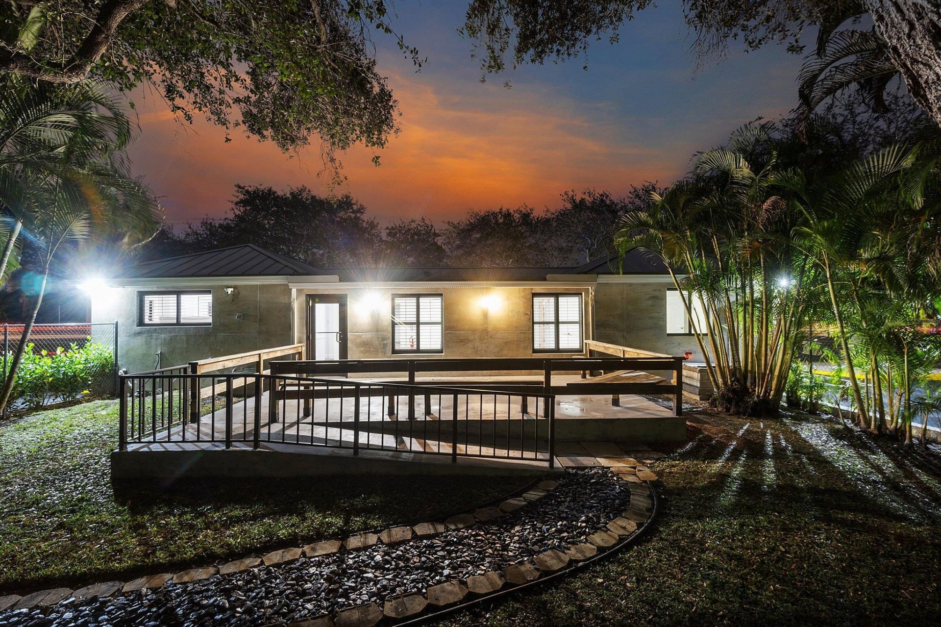 112 SE 10th Street, Delray Beach, FL 33483 Photo