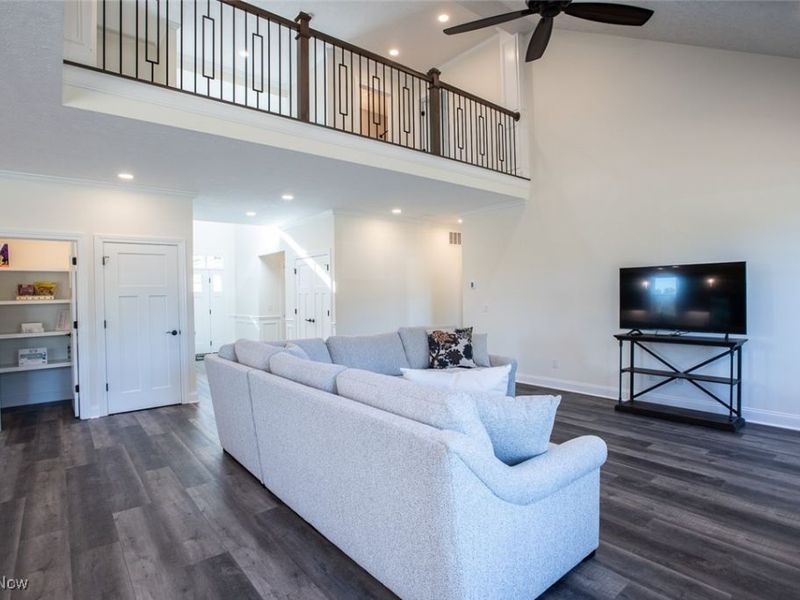 34286 Brookside Lane, North Ridgeville, OH 44039 Photo 12