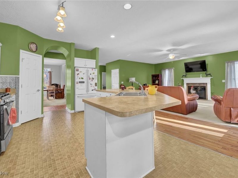 2690 Mayfair Road, Akron, OH 44312 Photo 6