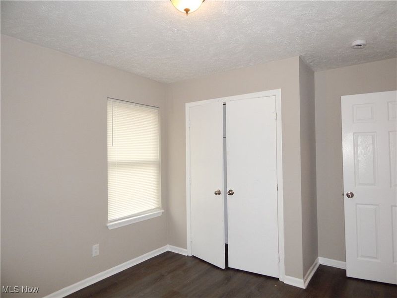 883 E 130th Street, Cleveland, OH 44108 Photo 18