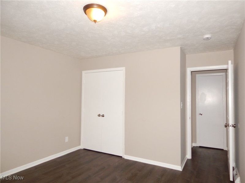 883 E 130th Street, Cleveland, OH 44108 Photo 9