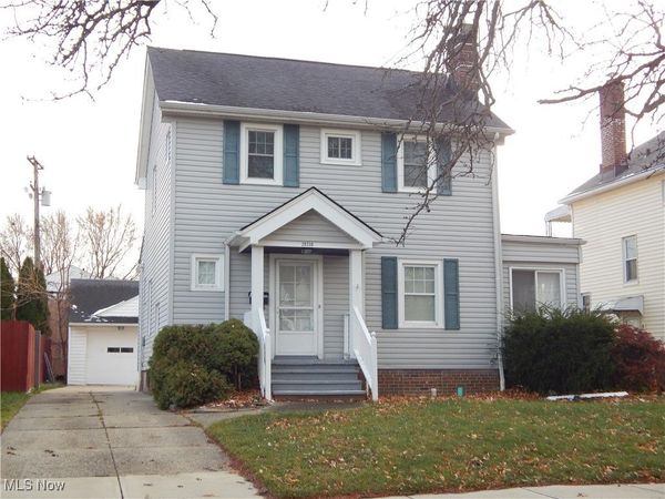 20330 S Lake Shore Boulevard, Euclid, OH 44123