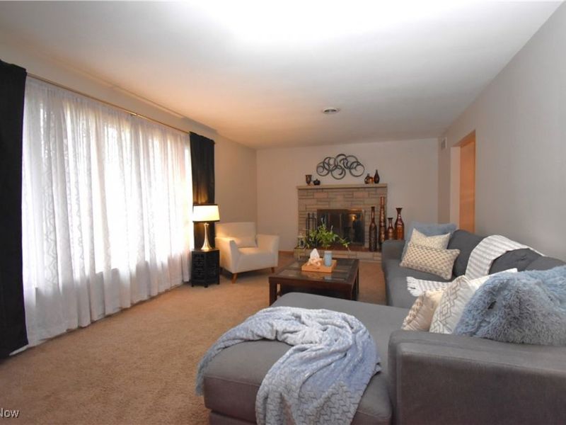 7085 Sunnydell Drive, Brookfield, OH 44403 Photo 15