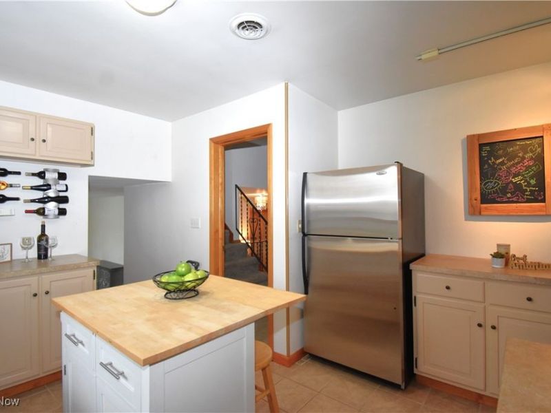 7085 Sunnydell Drive, Brookfield, OH 44403 Photo 23