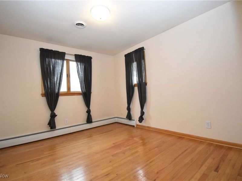 7085 Sunnydell Drive, Brookfield, OH 44403 Photo 33