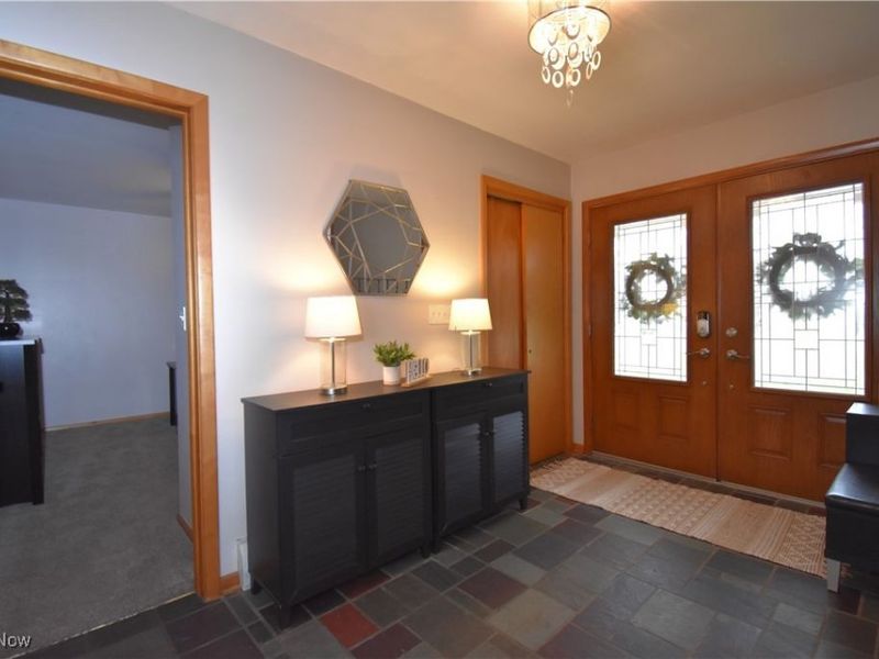 7085 Sunnydell Drive, Brookfield, OH 44403 Photo 35