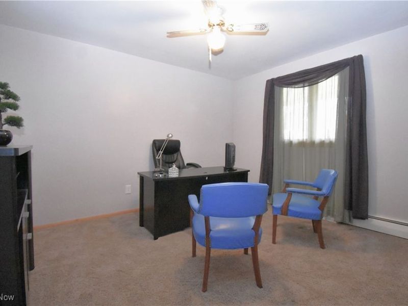 7085 Sunnydell Drive, Brookfield, OH 44403 Photo 36