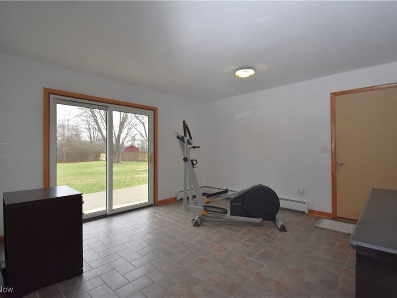 7085 Sunnydell Drive, Brookfield, OH 44403 Photo 42