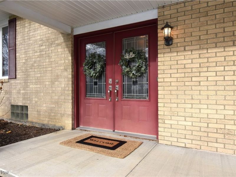 7085 Sunnydell Drive, Brookfield, OH 44403 Photo 8