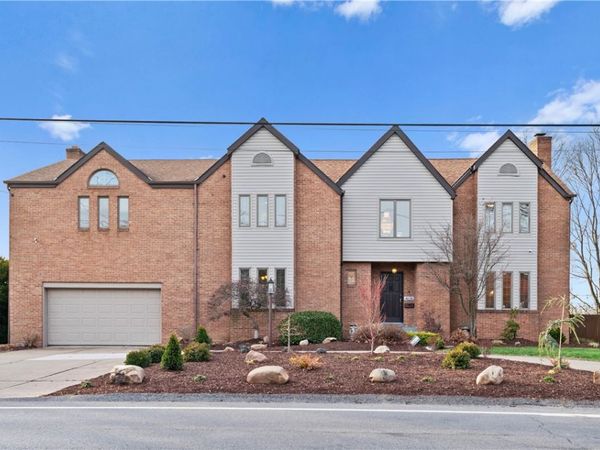 4636 Brownsville Rd, Pittsburgh, PA 15236