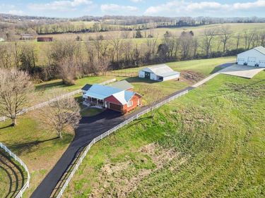 145 Steve Coffey Road, Greensburg, KY 42743