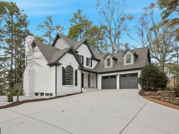 19 Woodview Drive, Cartersville, GA 30120