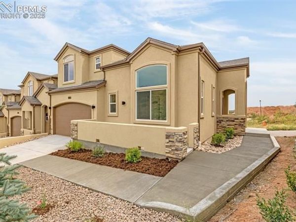 751 Little Bear Grove, Colorado Springs, CO 80907