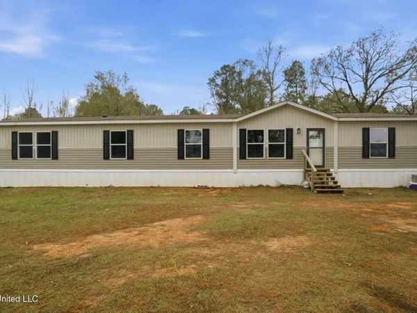 292 Bracey Road, Kokomo, MS 39643