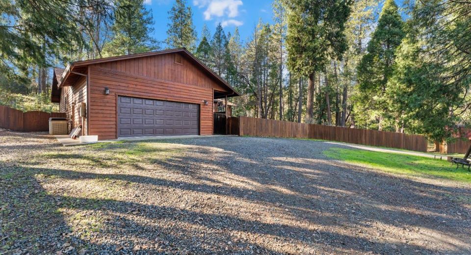 16558 Frenchtown Rd, Brownsville, CA 95919 Photo