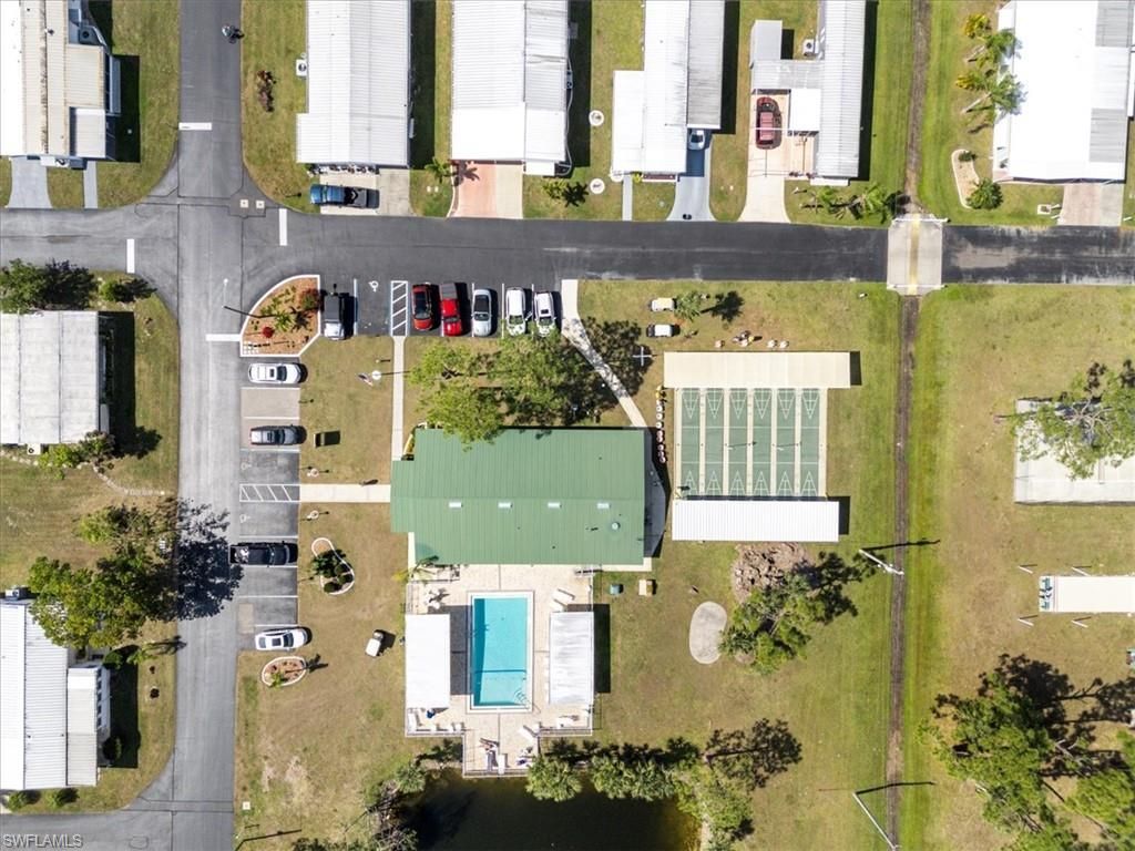 952 Days Ln, North Fort Myers, FL 33917 Photo