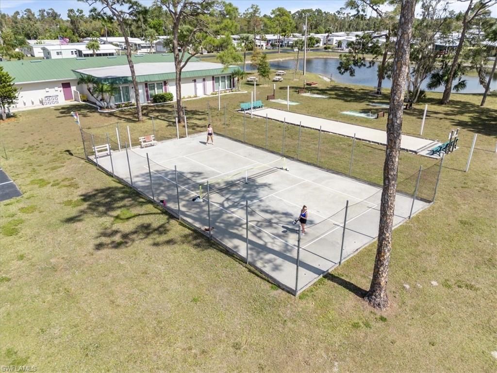 952 Days Ln, North Fort Myers, FL 33917 Photo