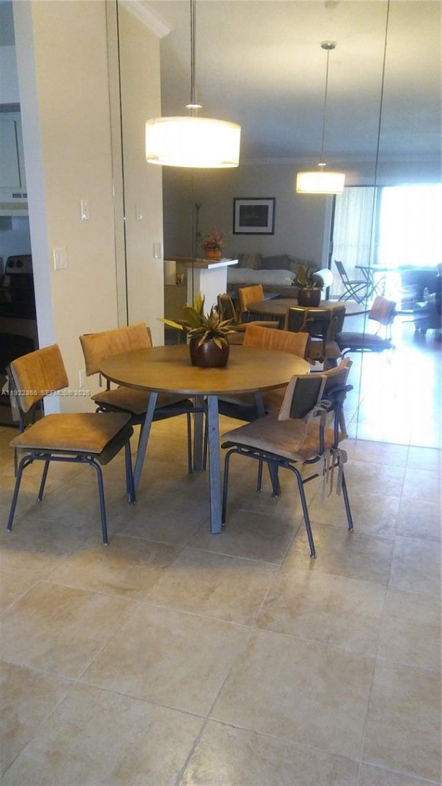 9978 N Belfort Cir, Unit 206, Tamarac, FL 33321 Photo