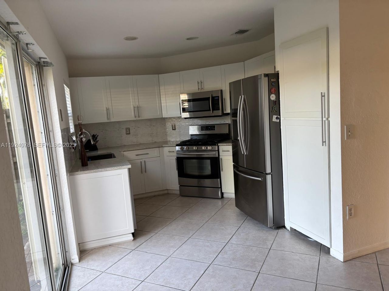 5332 NW 89th Ave, Sunrise, FL 33351 Photo