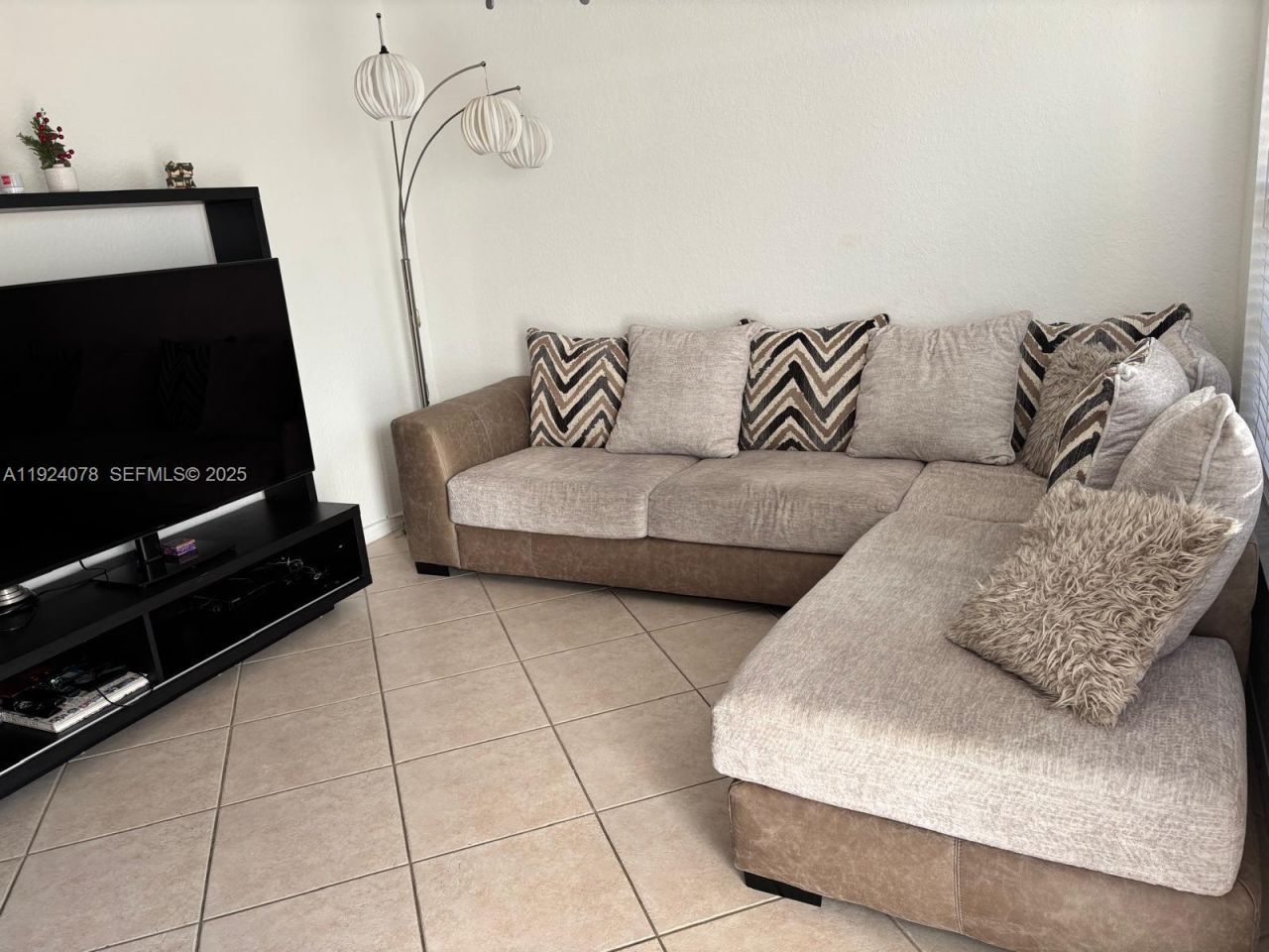 5332 NW 89th Ave, Sunrise, FL 33351 Photo