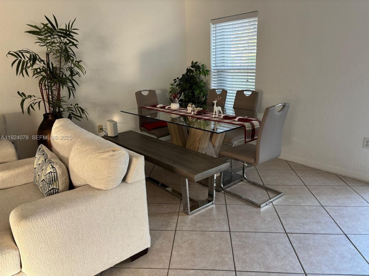 5332 NW 89th Ave, Sunrise, FL 33351 Photo