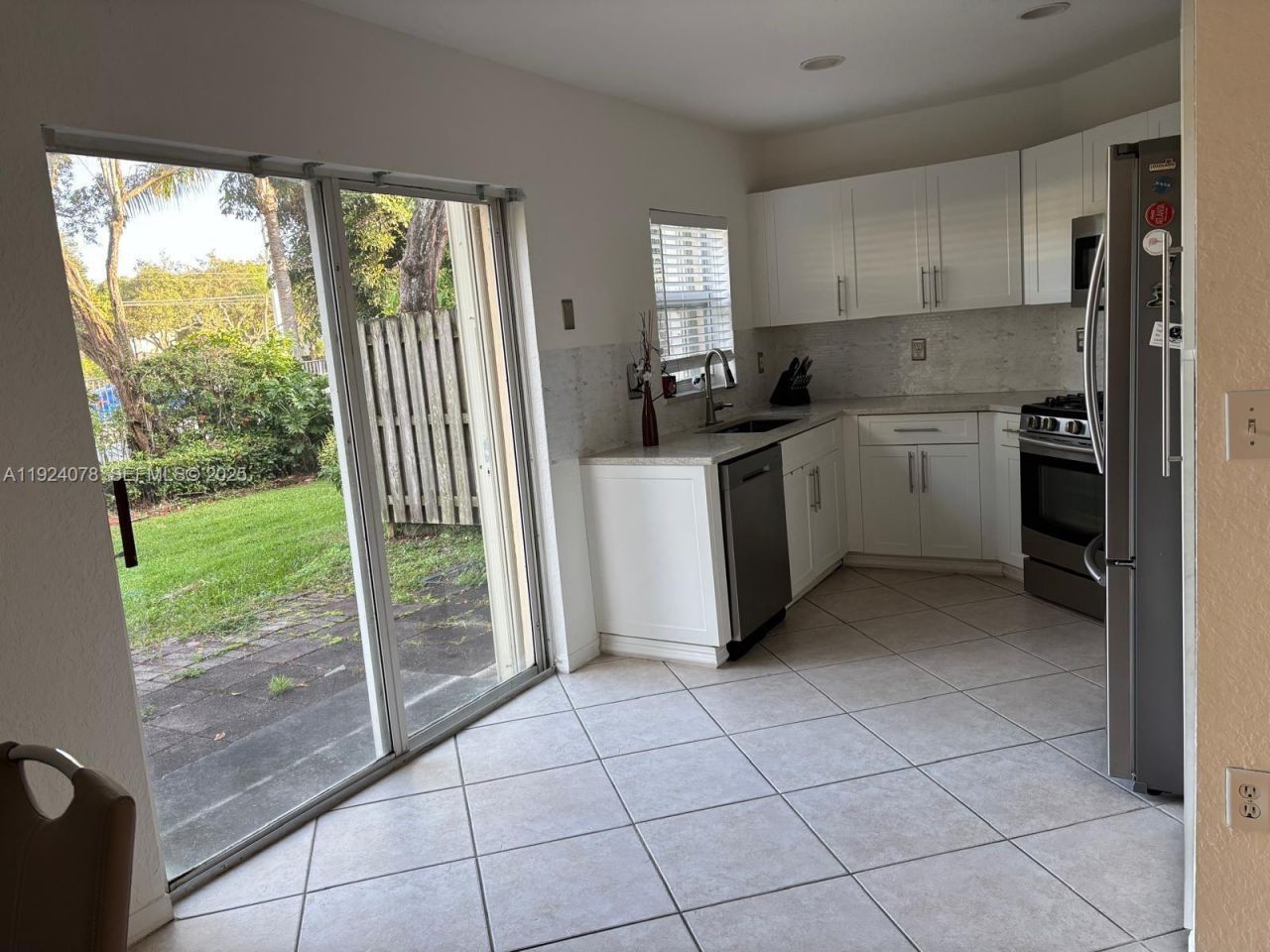 5332 NW 89th Ave, Sunrise, FL 33351 Photo