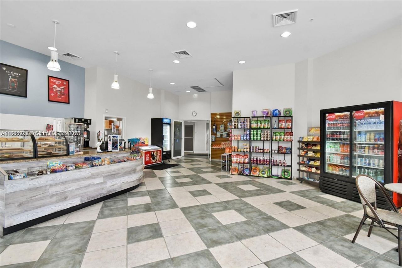 17375 Collins Ave, Unit 2706, Sunny Isles Beach, FL 33160 Photo