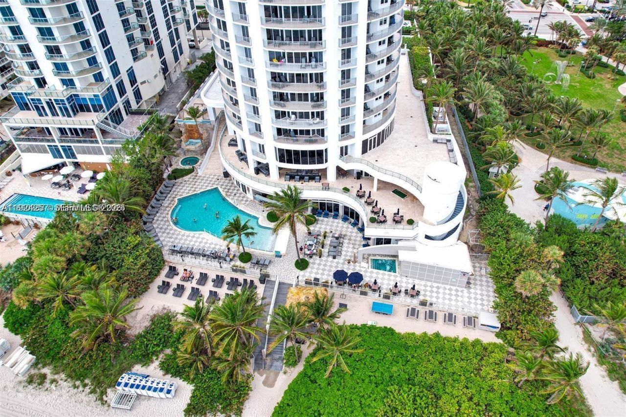17375 Collins Ave, Unit 2706, Sunny Isles Beach, FL 33160 Photo