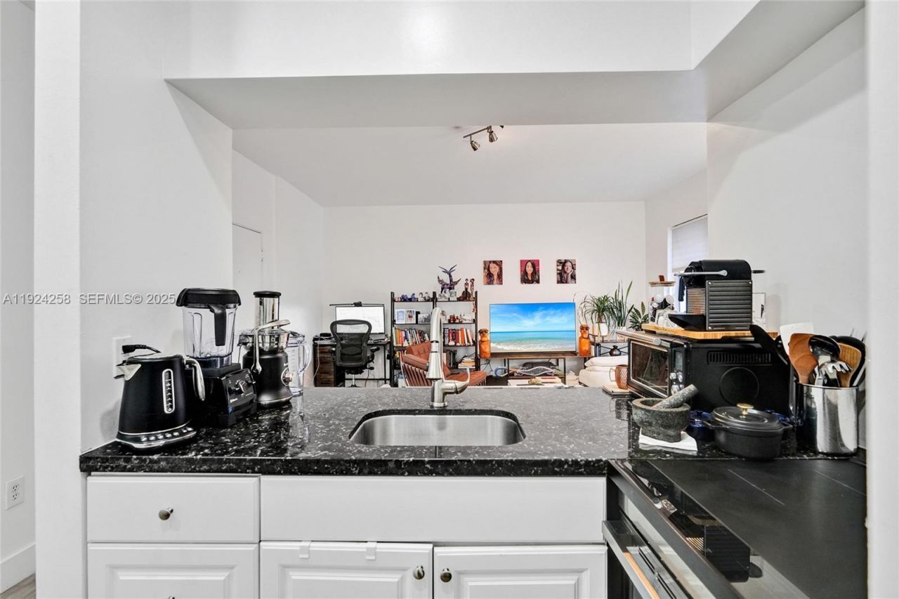 1200 Euclid Ave, Unit 108, Miami Beach, FL 33139 Photo