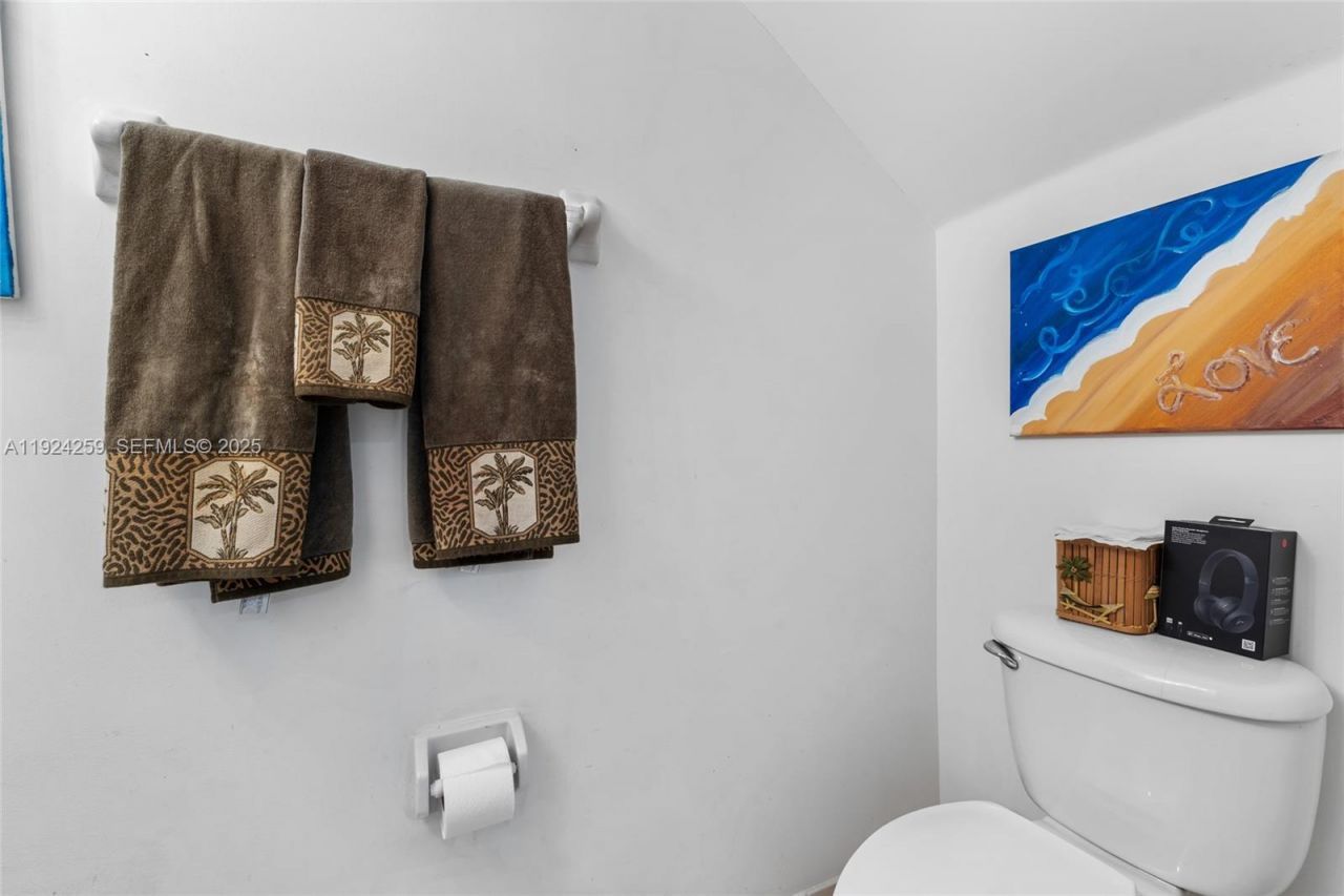 230 SE 29th Ave, Unit 12, Homestead, FL 33033 Photo