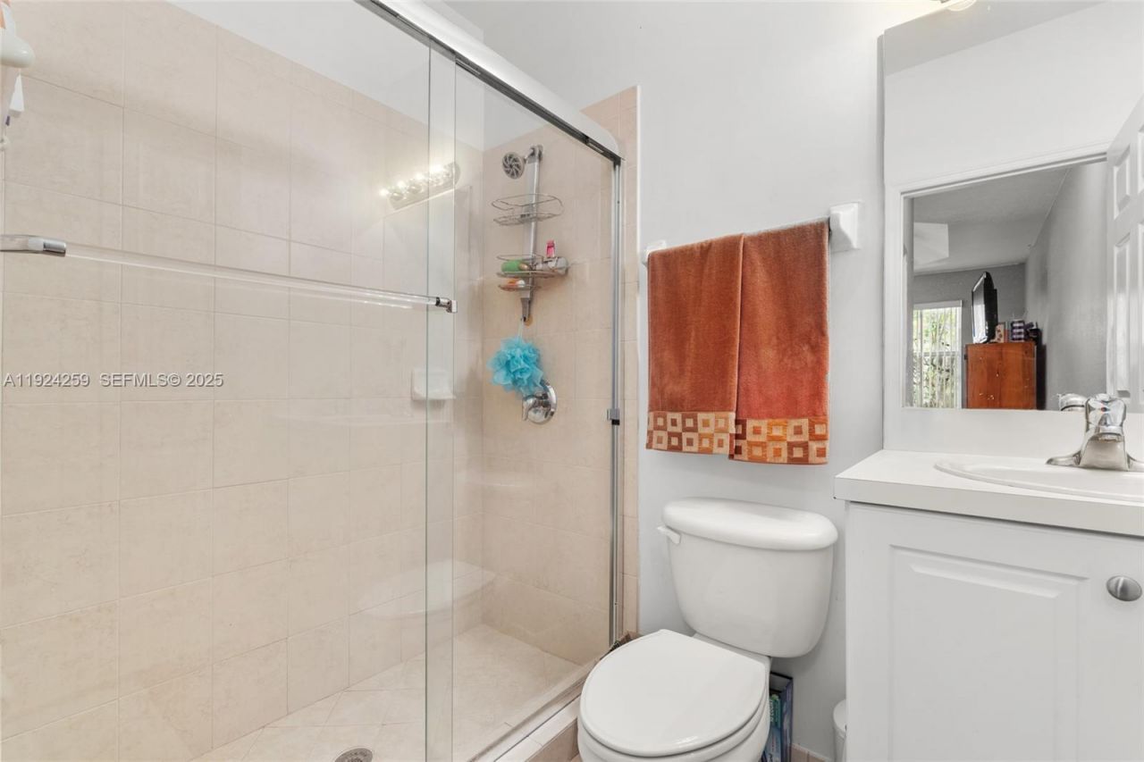 230 SE 29th Ave, Unit 12, Homestead, FL 33033 Photo